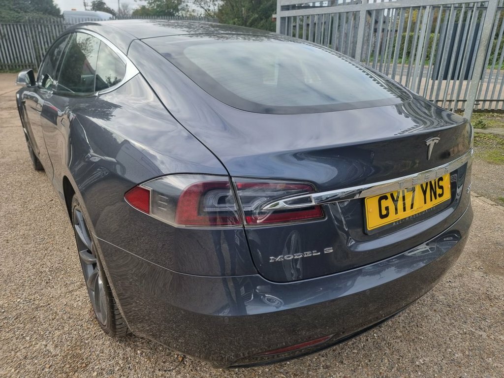 Tesla Model S 241Kw 60Dkwh Dual Motor Free Super Chargi White #11