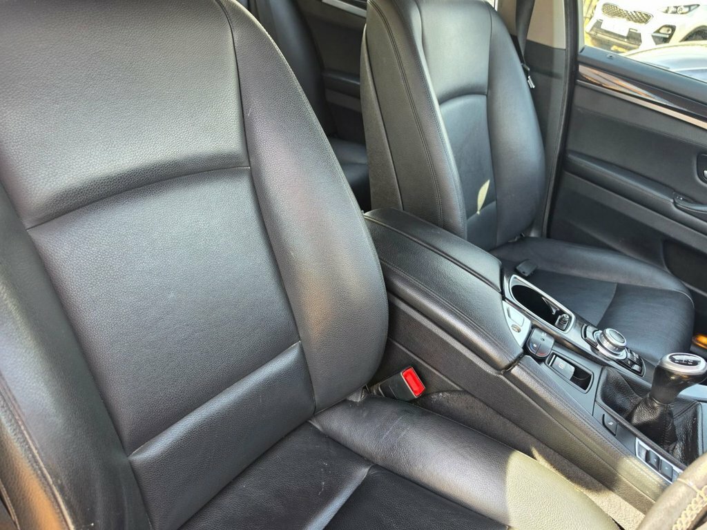 BMW 5 Series 2L Se Grey #6