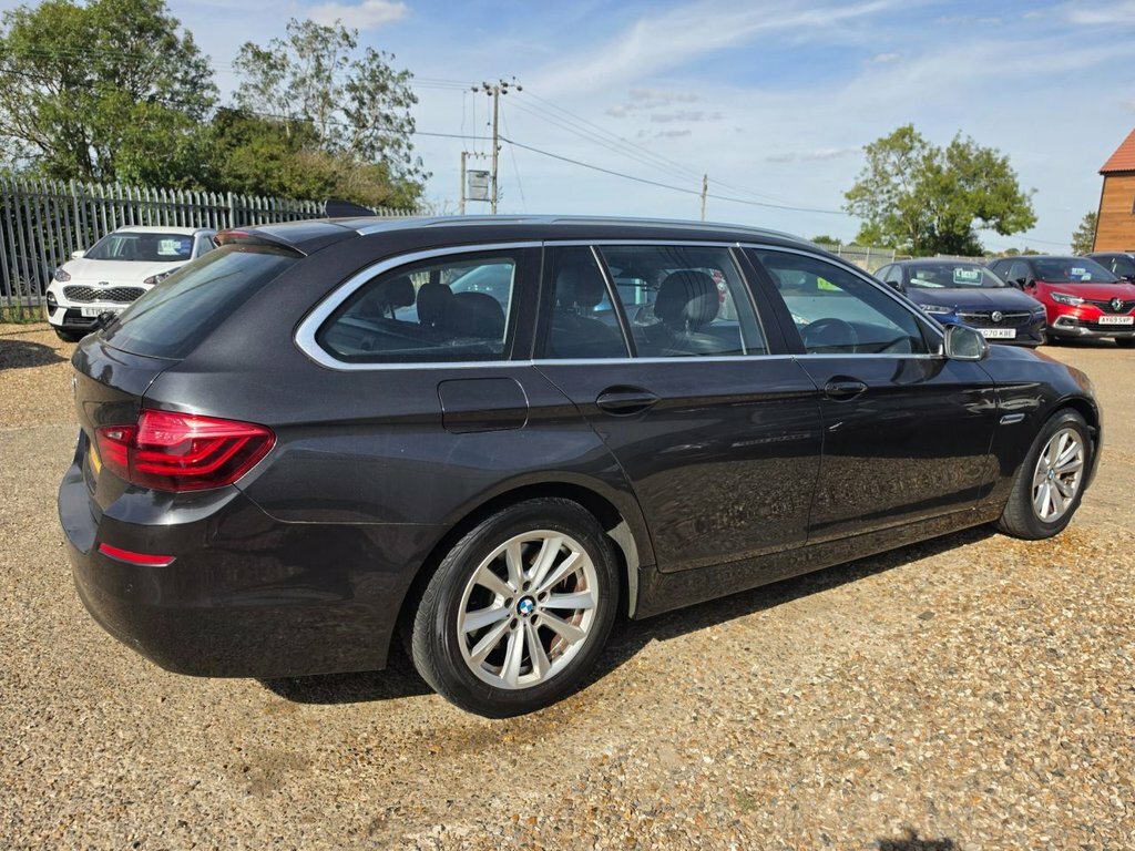 BMW 5 Series 2L Se Grey #4