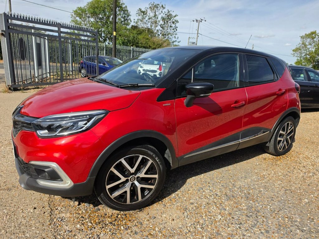 Renault Captur 1.3L S Edition Red #5