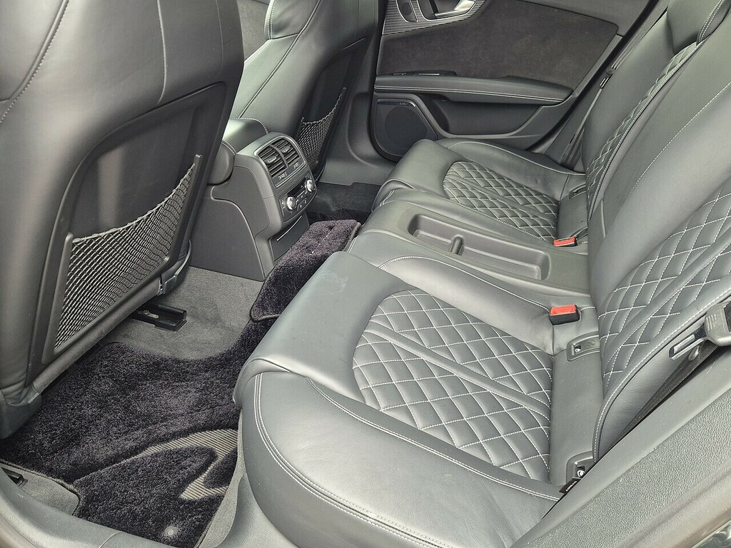Audi S7 Hatchback Black #14