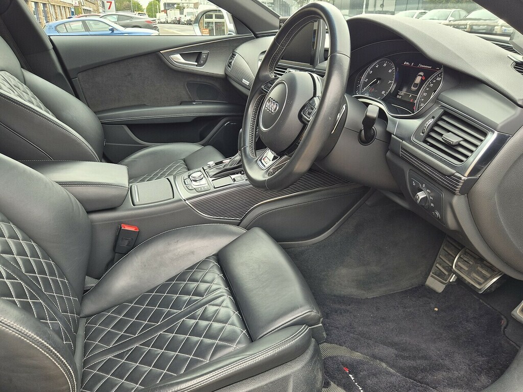Audi S7 Hatchback Black #21
