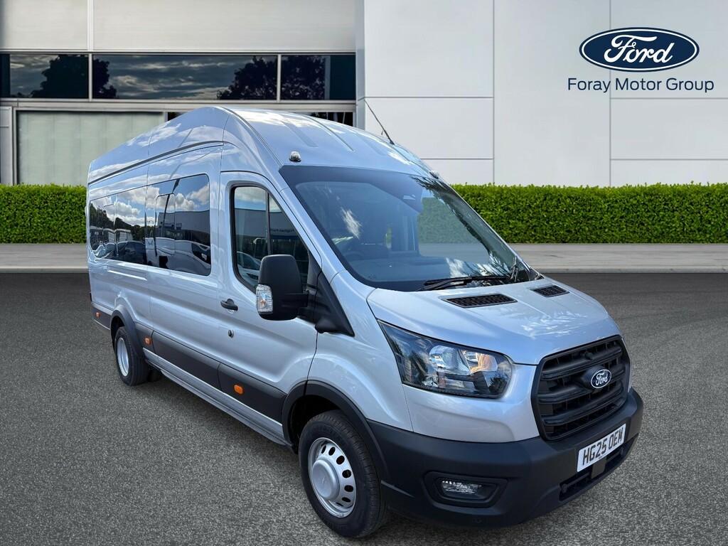 Ford Transit Custom 2.0 Ecoblue 130Ps H3 17 Seater Trend Nav Silver
