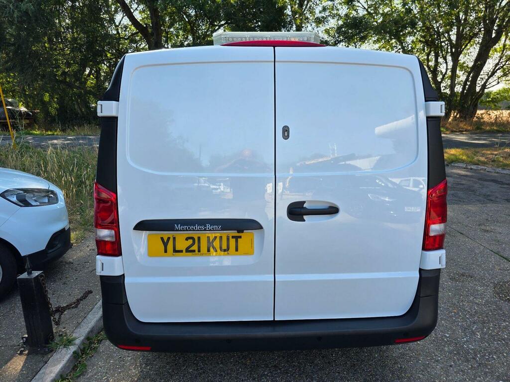 Mercedes-Benz Vito Panel Van 1.7 114 Cdi Progressive Fwd L2 Euro 6 S YL21KUT White #4