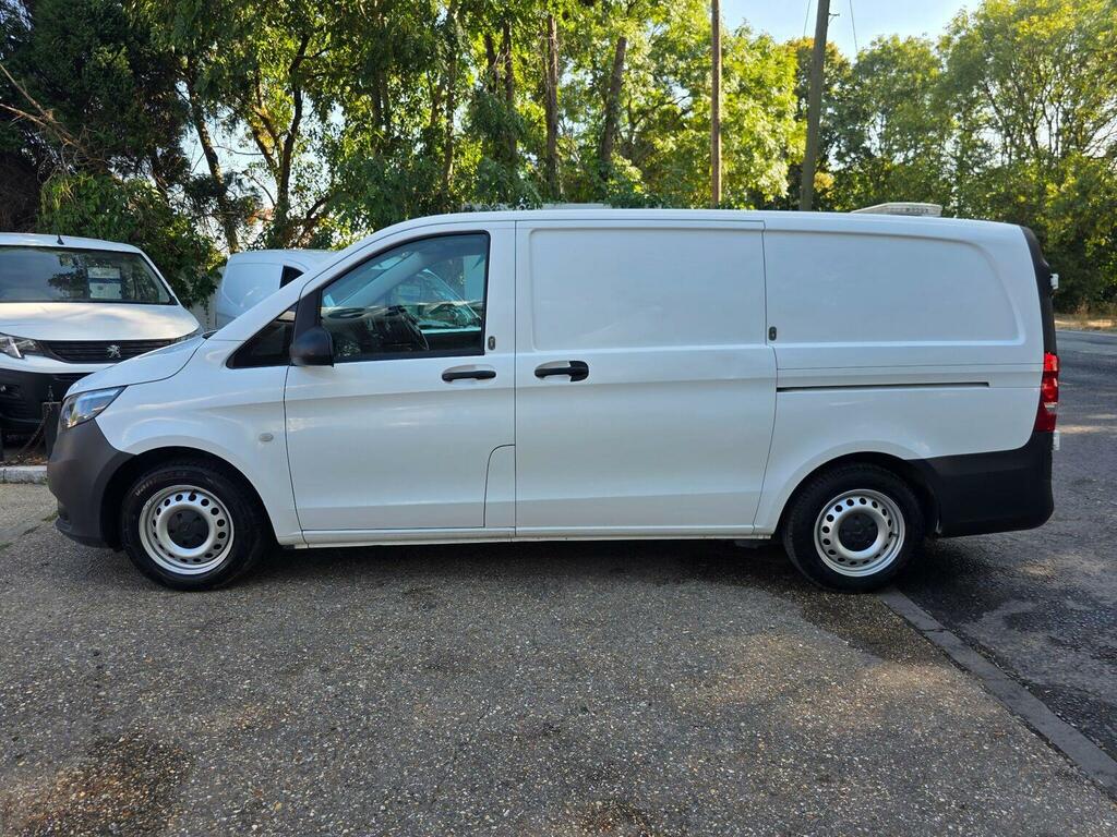Mercedes-Benz Vito Panel Van 1.7 114 Cdi Progressive Fwd L2 Euro 6 S YL21KUT White #6