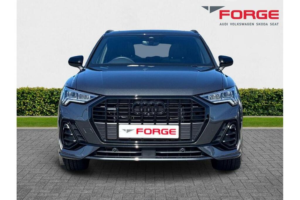Audi Q3 2.0 Tdi 40 Black Edition S Tronic Quattro 1 FE75YGJ Grey #2