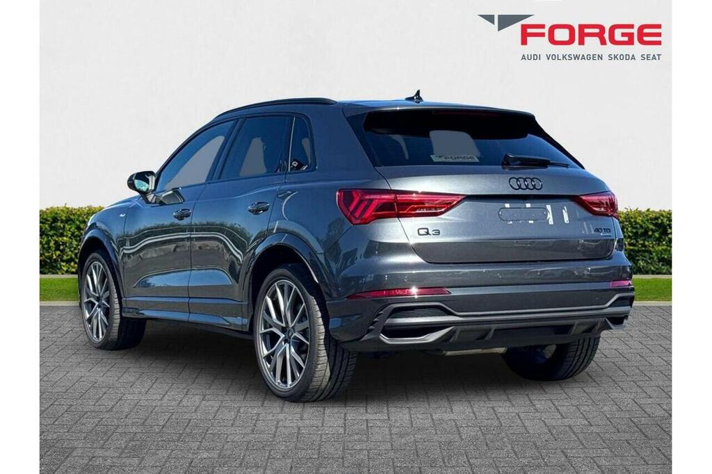 Audi Q3 2.0 Tdi 40 Black Edition S Tronic Quattro 1 FE75YGJ Grey #6