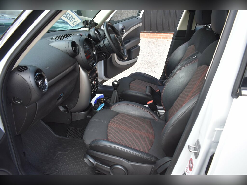 Mini Countryman 1.6 Cooper D Suv All4 Euro 6 S White #14