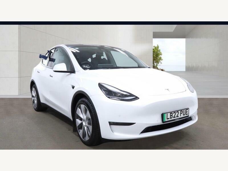 Tesla Model Y Dual-motor-long-range-auto-4wde-5dr White