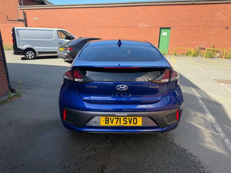 Hyundai Ioniq 1.6-H-gdi-premium-se-dct-euro-6-ss-5dr Blue #5