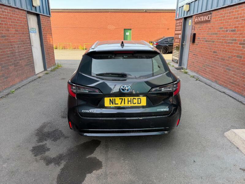 Toyota Corolla 1.8-Vvt-h-icon-tech-touring-sports-cvt-euro-6-ss Black #3