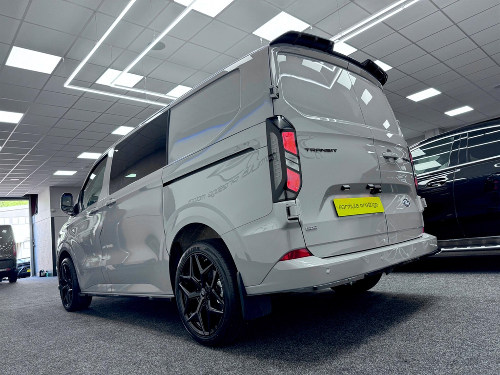 Ford Transit Custom 2.5 320 Duratec 11.8Kwh Limited Crew Van L1 H #2