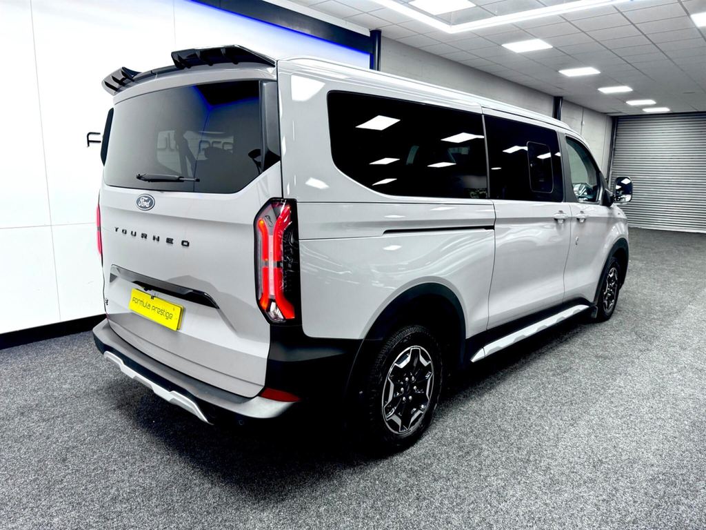 Ford Tourneo Custom 320 L2 Lwb 9 Seat Titanium 136Ps Eu6 Minibus Grey #19