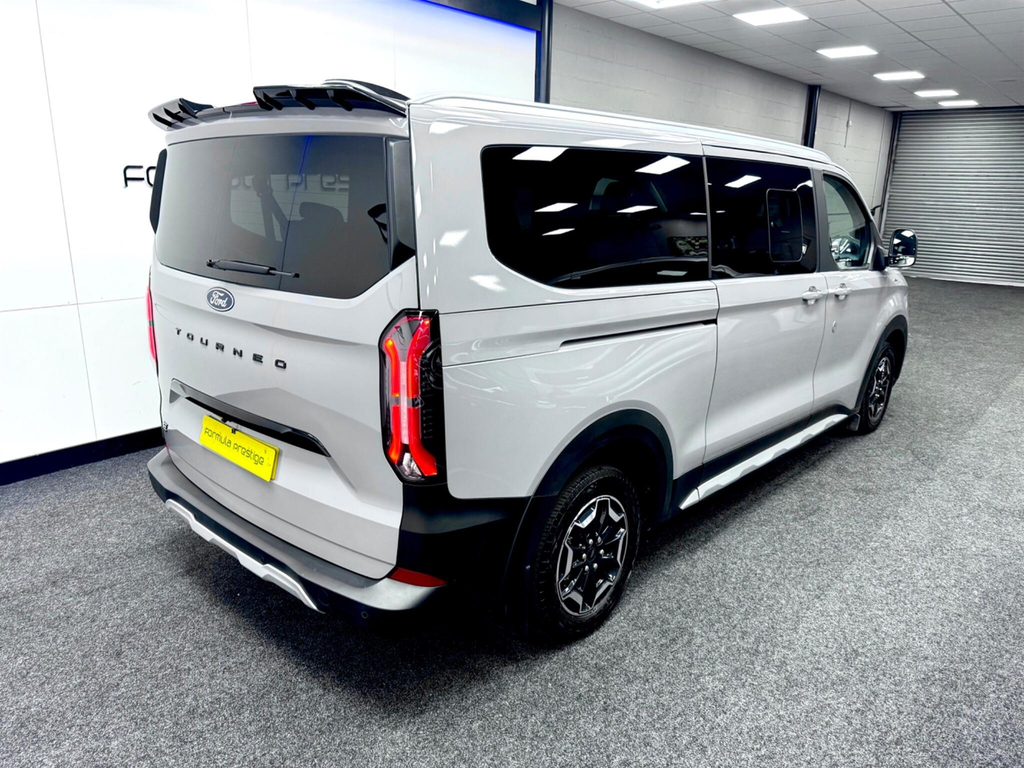 Ford Tourneo Custom 320 L2 Lwb 9 Seat Titanium 136Ps Eu6 Minibus Grey #18