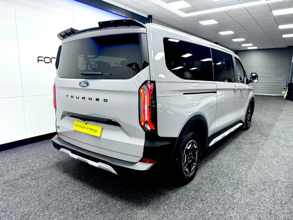 Ford Tourneo Custom 320 L2 Lwb 9 Seat Titanium 136Ps Eu6 Minibus Grey #21