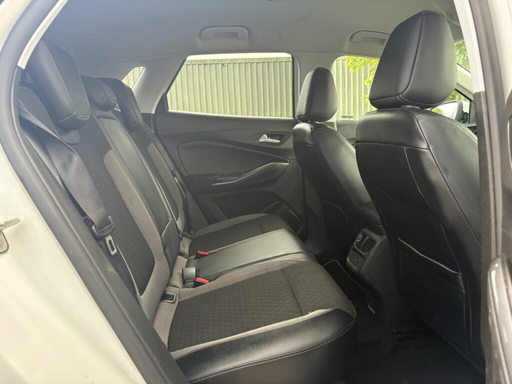 Vauxhall Grandland X 1.2 Turbo Sport Nav Suv Euro 6 White #5