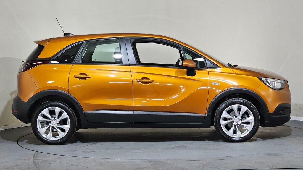 Vauxhall Crossland X Suv 1.2 Turbo Ecotec Gpf Se Euro 6 Ss 2019 DN69MWD Orange #3