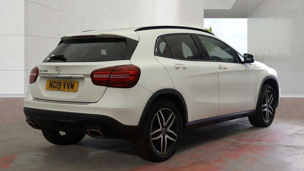 Mercedes-Benz GLA Class 1.6 Gla180 Urban Edition Euro 6 Ss White #5