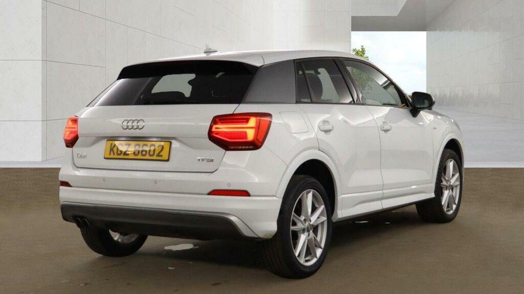 Audi Q2 1.4 Tfsi Cod S Line Euro 6 Ss White #4