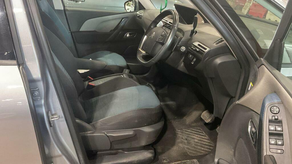 Citroen Grand C4 SpaceTourer Puretech Touch Edition Ss Black #9