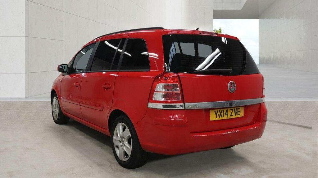 Vauxhall Zafira 1.8 16V Exclusiv Euro 5 Red #3