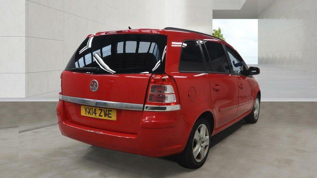 Vauxhall Zafira 1.8 16V Exclusiv Euro 5 Red #4