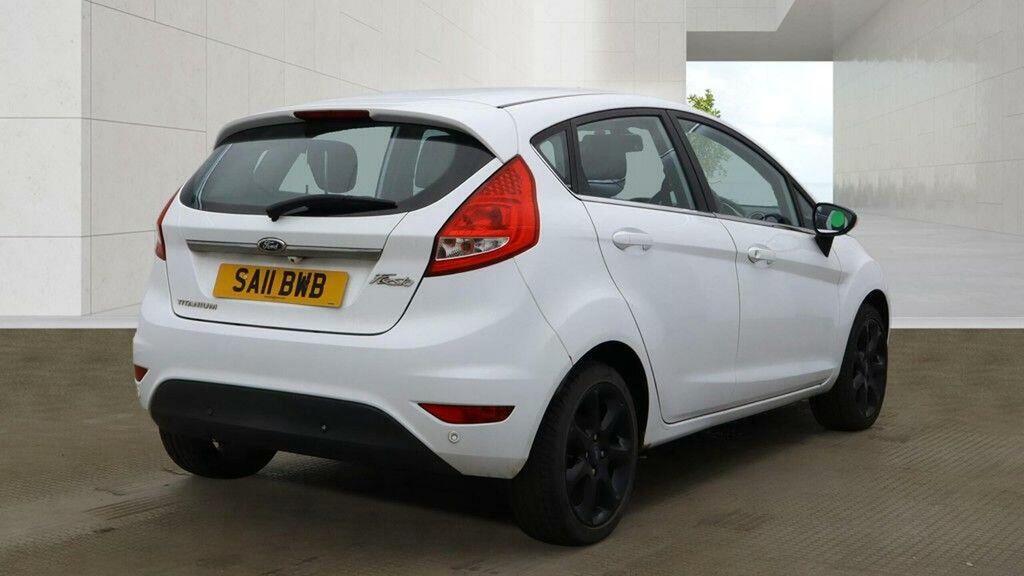 Ford Fiesta 1.4 Titanium White #4
