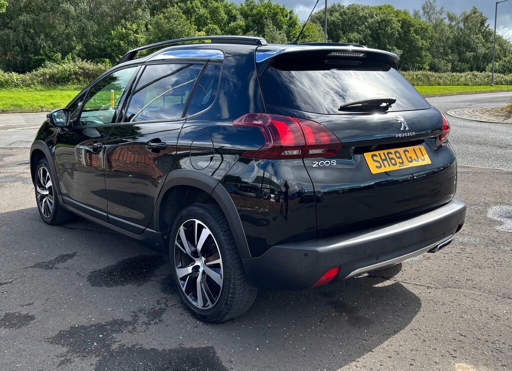 Peugeot 2008 1.2 Puretech Gpf Gt Line Suv Eur SH69GJJ Black #5
