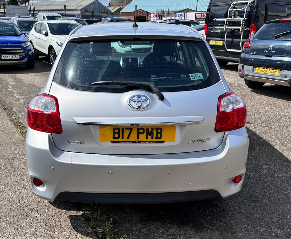 Toyota Auris 1.33 Dual Vvt-i Tr Hatchback Eur Silver #6