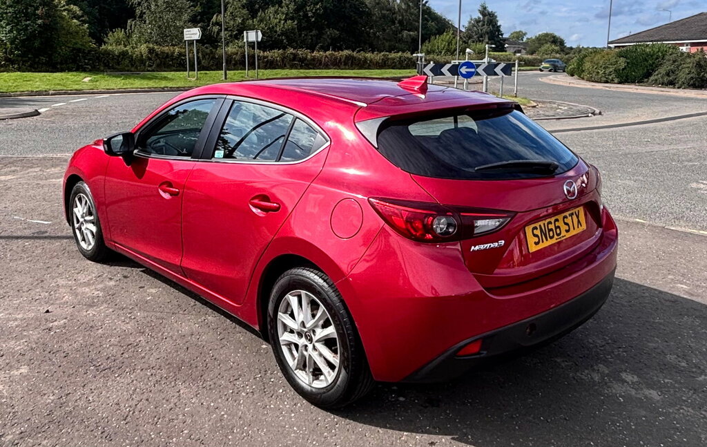 Mazda 3 1.5 Skyactiv-g Se Nav Hatchback Red #4