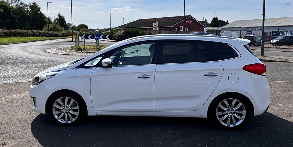 Kia Carens 1.7 Crdi Ecodynamics 3 Mpv Euro White #4