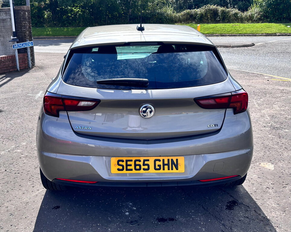 Vauxhall Astra 1.6 Cdti Ecotec Blueinjection Sri Hatchback Di Grey #4