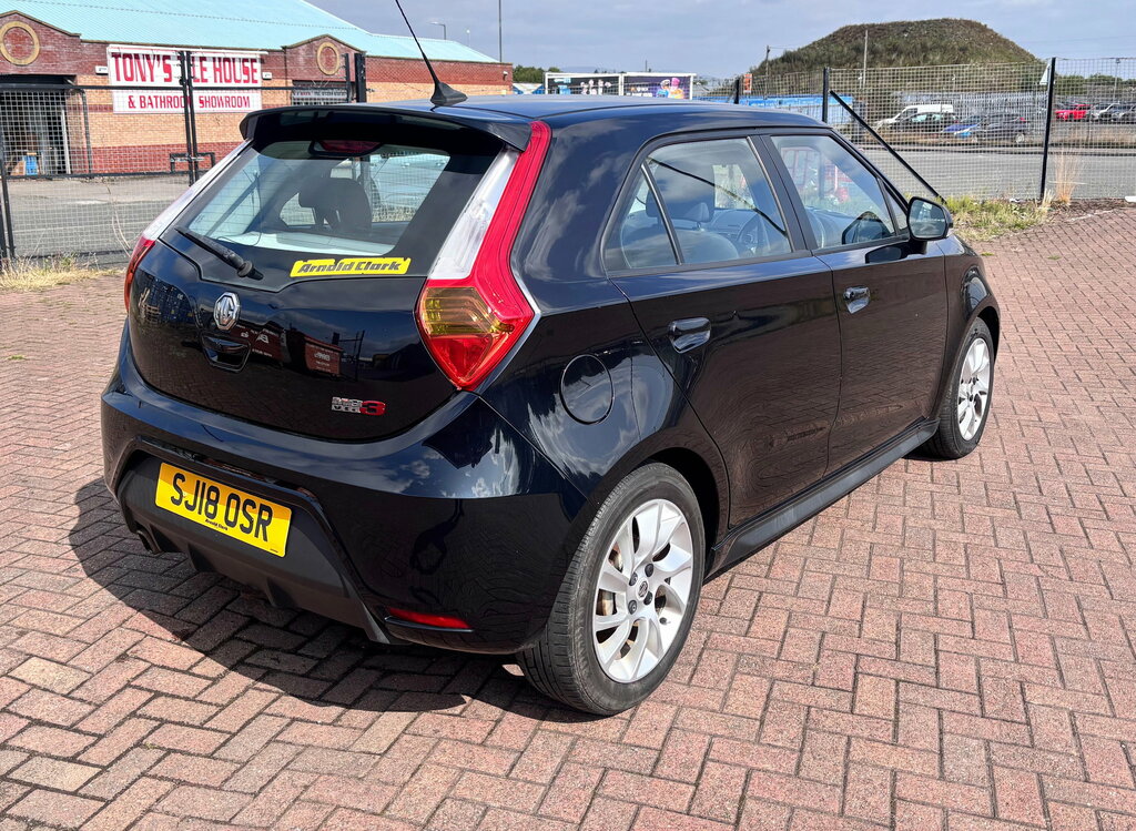 MG MG3 1.5 Vti-tech 3Form Sport Hatchback Manu SJ18OSR Black #4