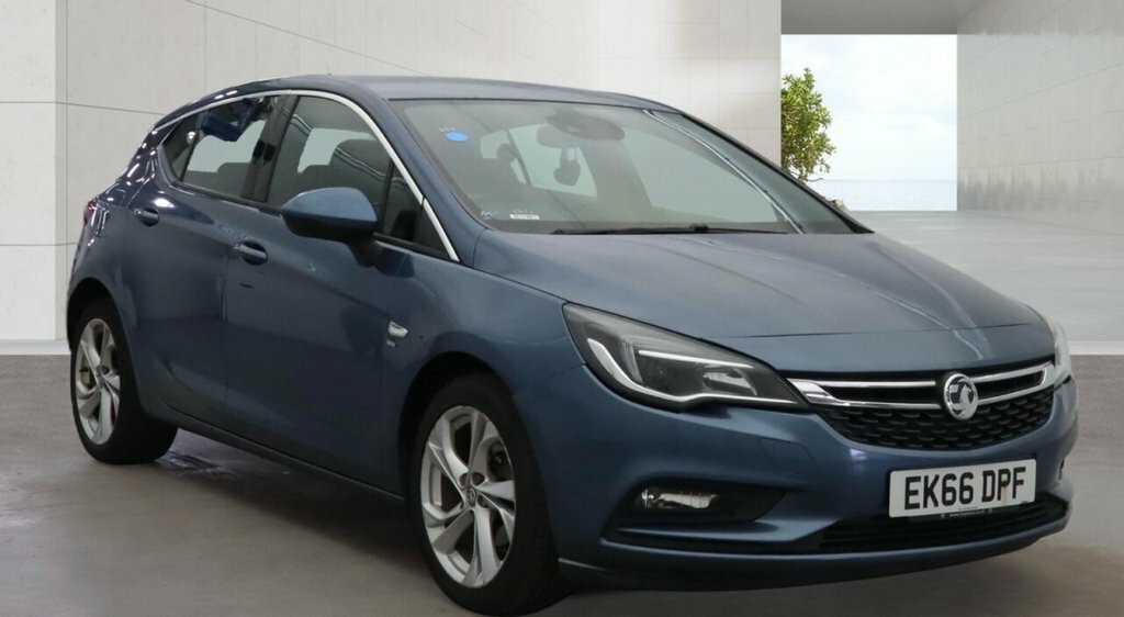 Vauxhall Astra Hatchback Blue