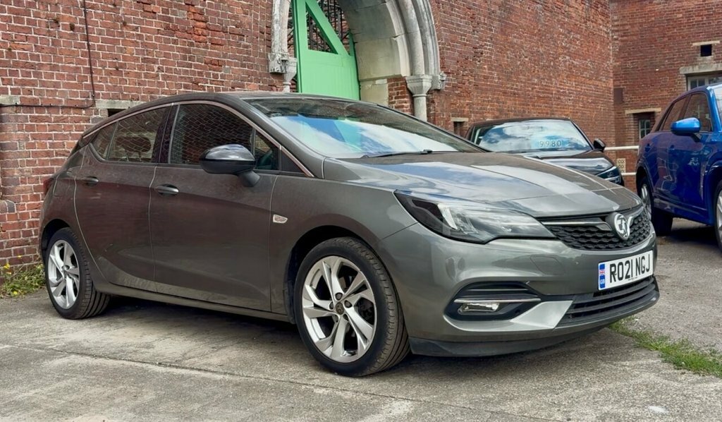 Vauxhall Astra Hatchback RO21NGJ Grey #2