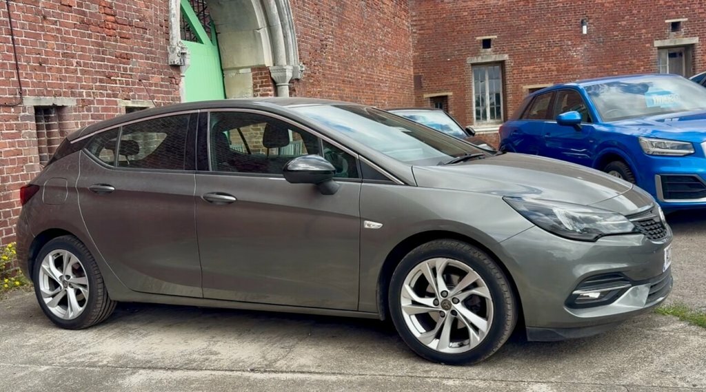 Vauxhall Astra Hatchback RO21NGJ Grey #5
