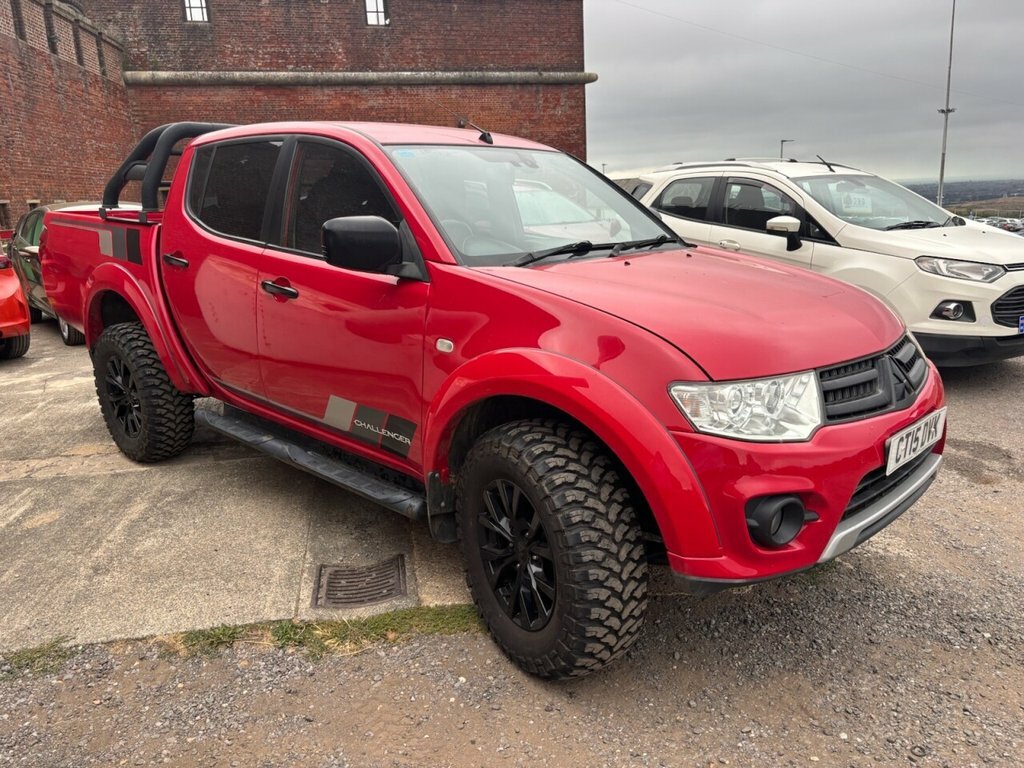Mitsubishi L200 Di-d 4X4 Challenger Lb Dcb Red