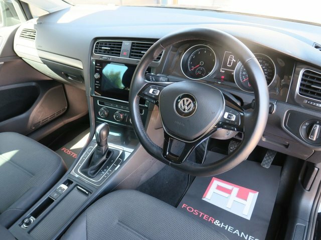 Volkswagen Golf Volkswagen Golf Estate R 2.0 Tsi 4Motion 300Ps 7-S Grey #3