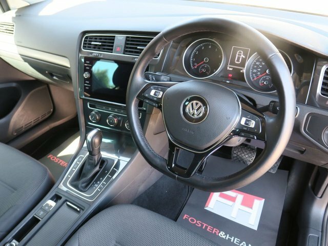 Volkswagen Golf Volkswagen Golf Estate R 2.0 Tsi 4Motion 300Ps 7-S Grey #14
