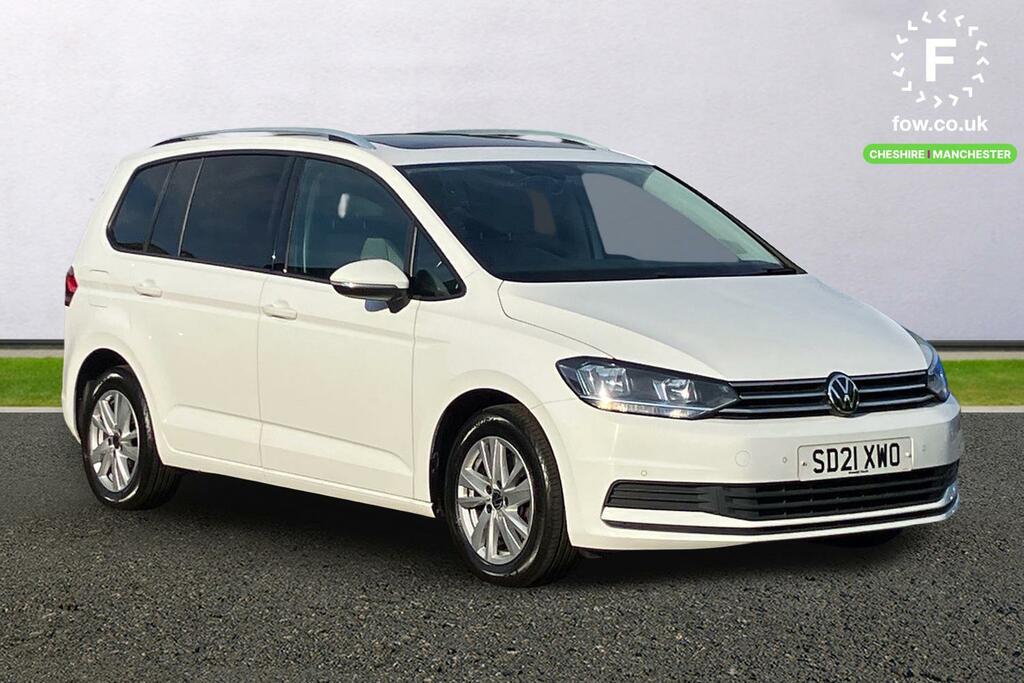 Volkswagen Touran 1.5 Tsi Evo Se Family White