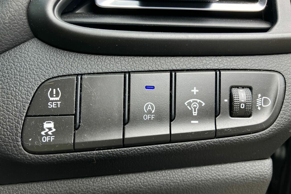 Hyundai I30 T-gdi Se Nav Blue #19
