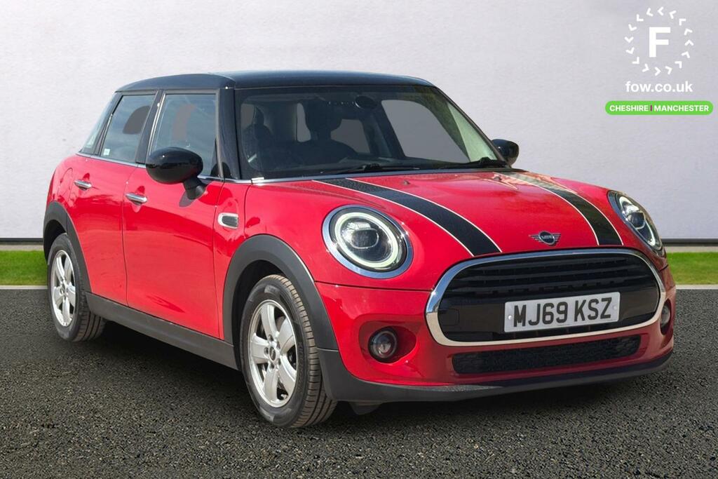 Mini Hatch 1.5 Cooper Classic II Comfortnav Pack MJ69KSZ Red