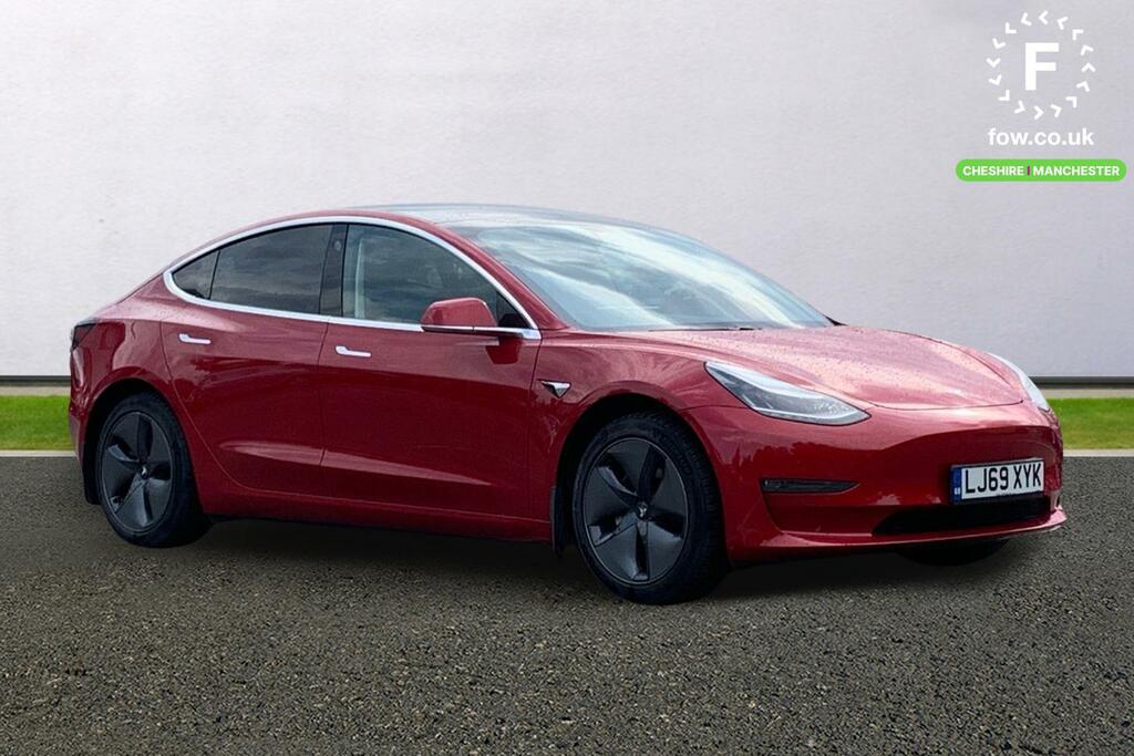 Tesla Model 3 Standard Plus LJ69XYK Red