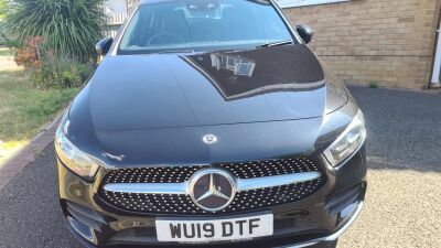 Mercedes-Benz A Class 2.0 A 200 D Amg Line Premium Black #1