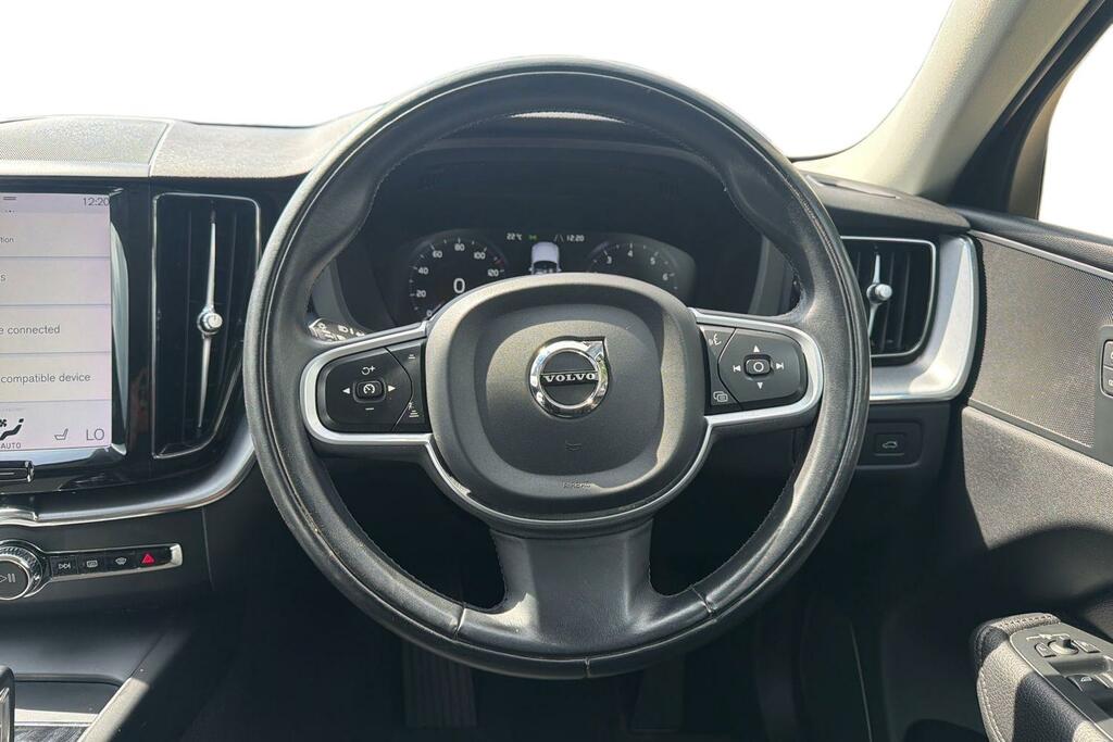 Volvo XC60 2.0 B5p 250 Momentum Geartronic EO21OGL Grey #5