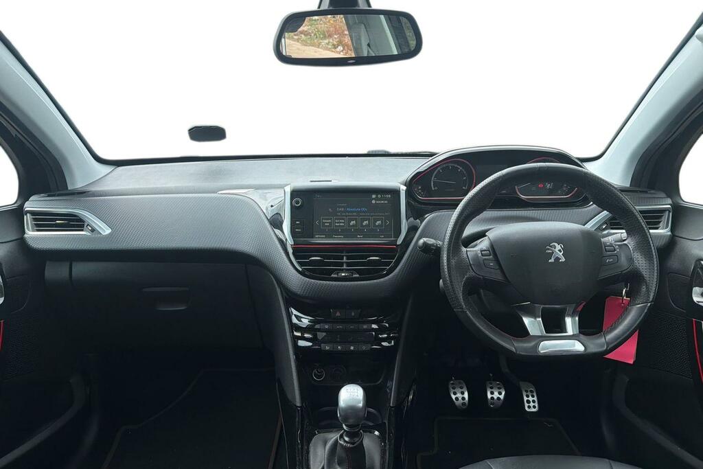 Peugeot 2008 1.6 Bluehdi 120 Gt Line Black #3