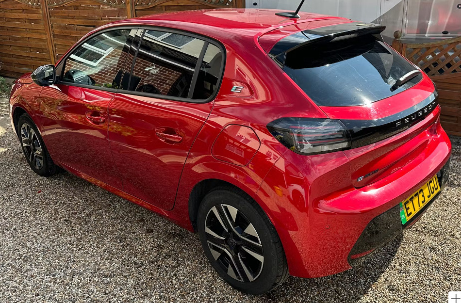 Peugeot e-208 100Kw E-style 50Kwh Red #4