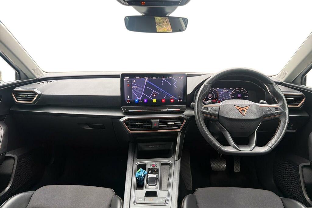 Cupra Leon 1.5 Etsi V1 Dsg DE24EWT White #3