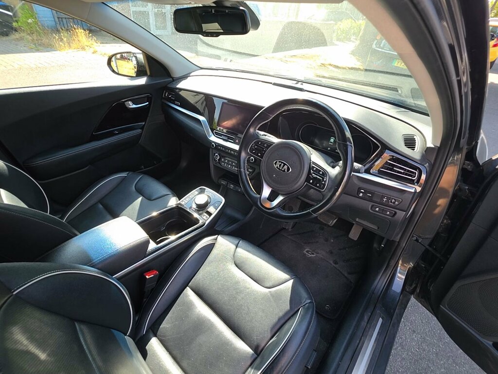 Kia e-Niro 150Kw 3 64Kwh Grey #4