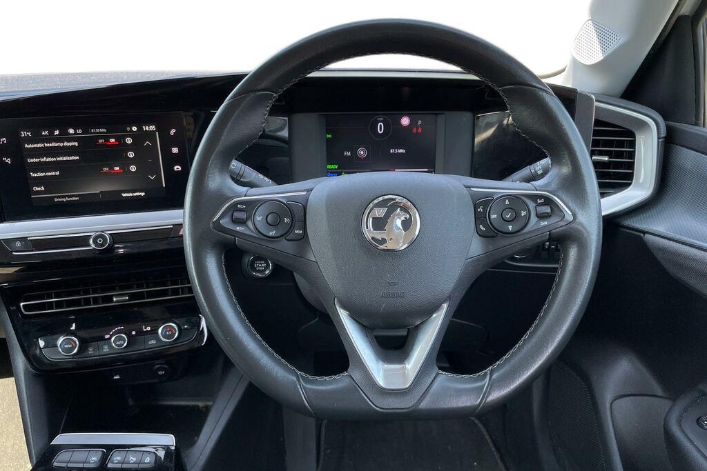 Vauxhall Mokka-e 100Kw Se Premium 50Kwh White #5